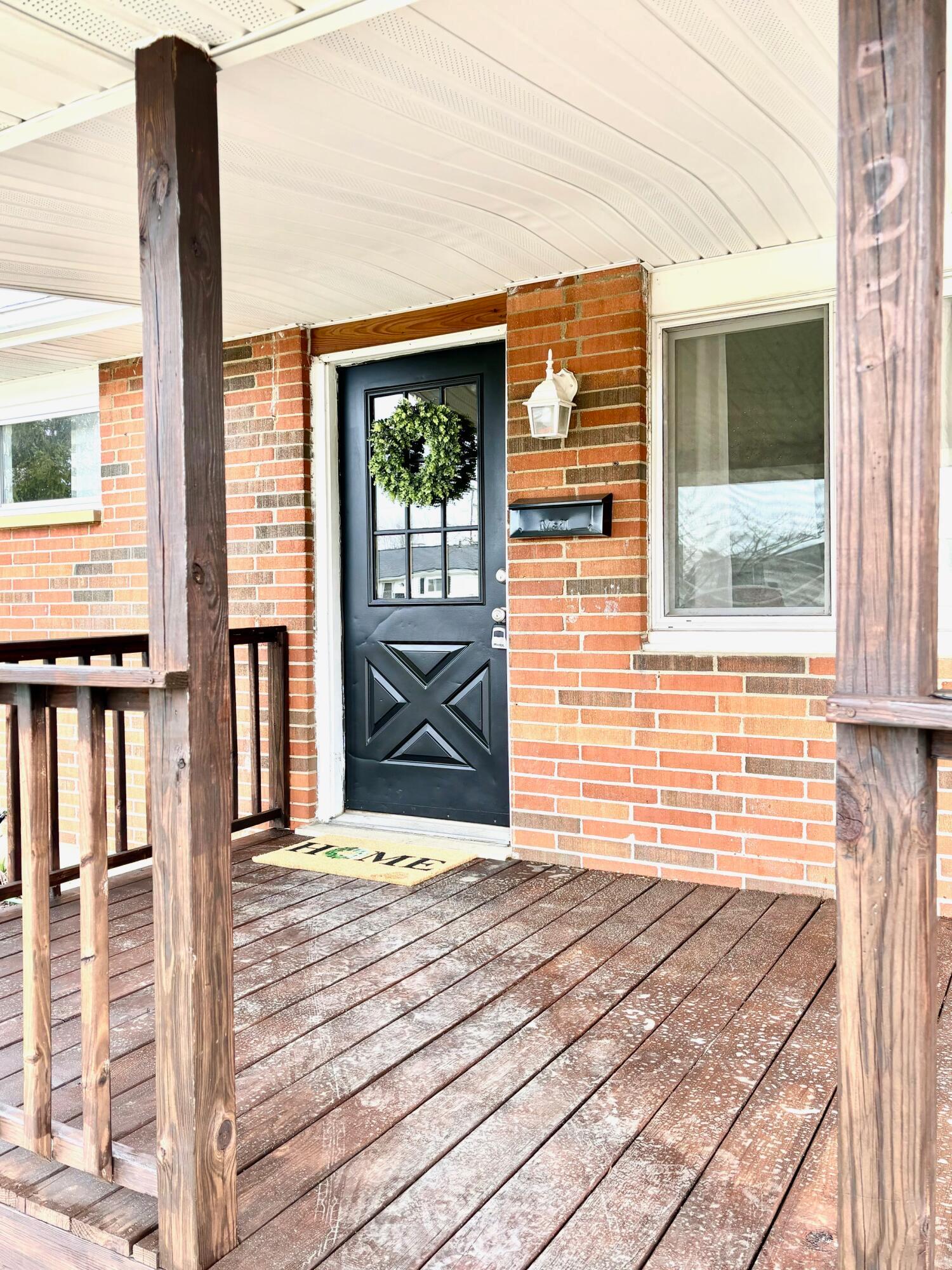 525 Crescent Drive, West Jefferson, Ohio image 2