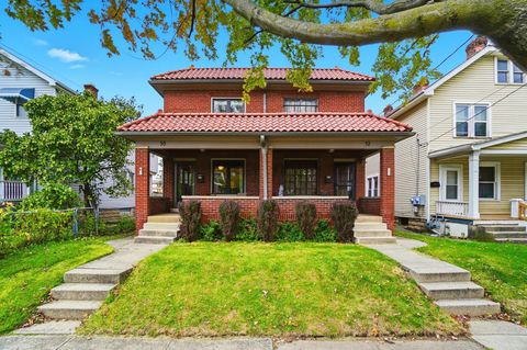 Photo of 30 E Markison Avenue, Columbus, OH 43207 (MLS # 225039850)