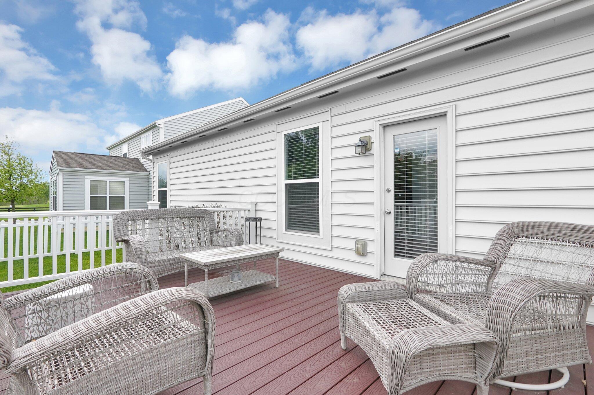 1589 Delcastle Loop, Grove City, Ohio image 34