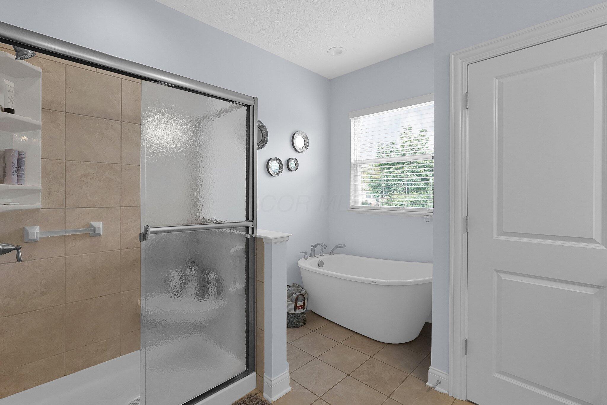 1589 Delcastle Loop, Grove City, Ohio image 26