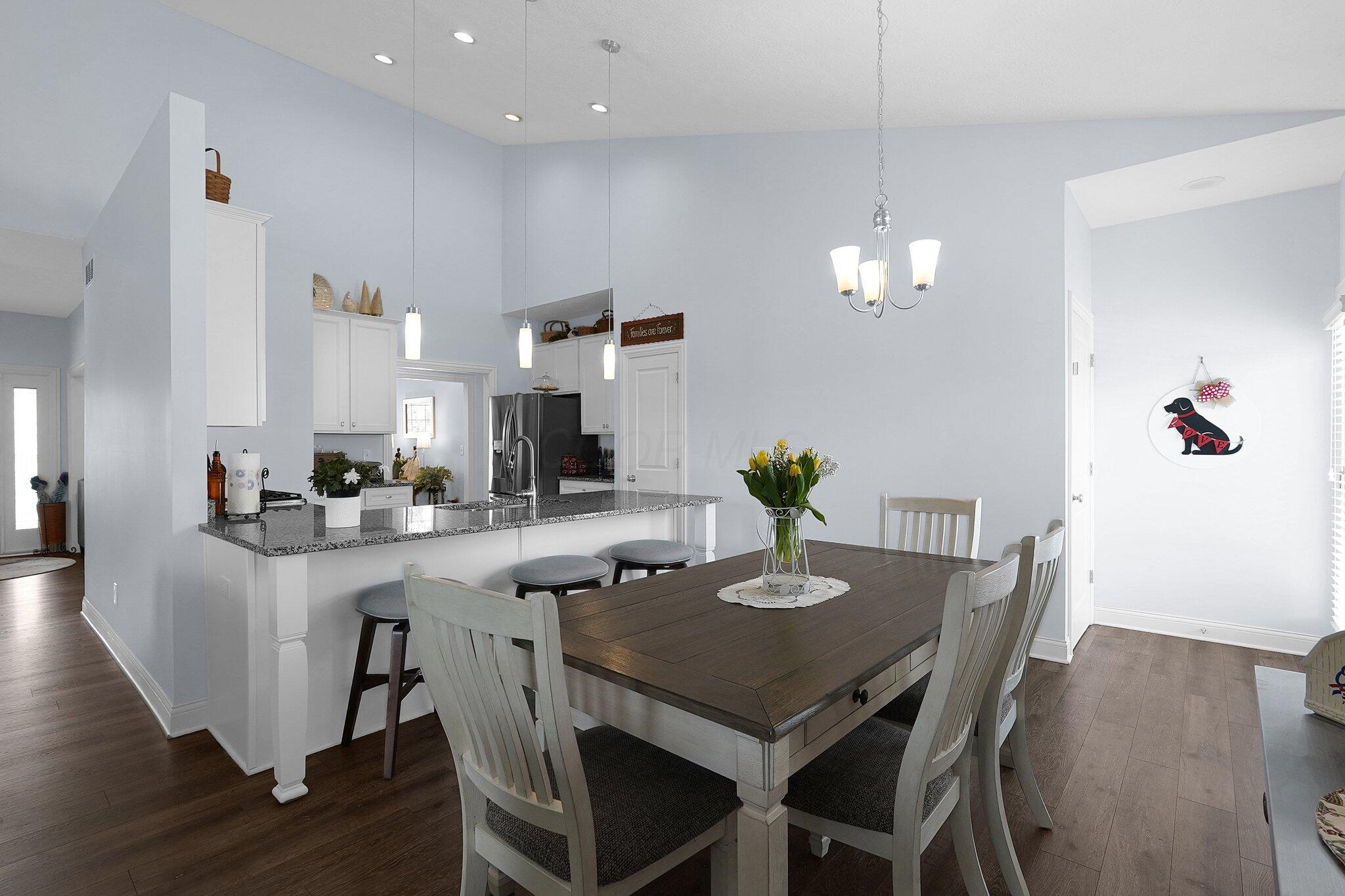 1589 Delcastle Loop, Grove City, Ohio image 16