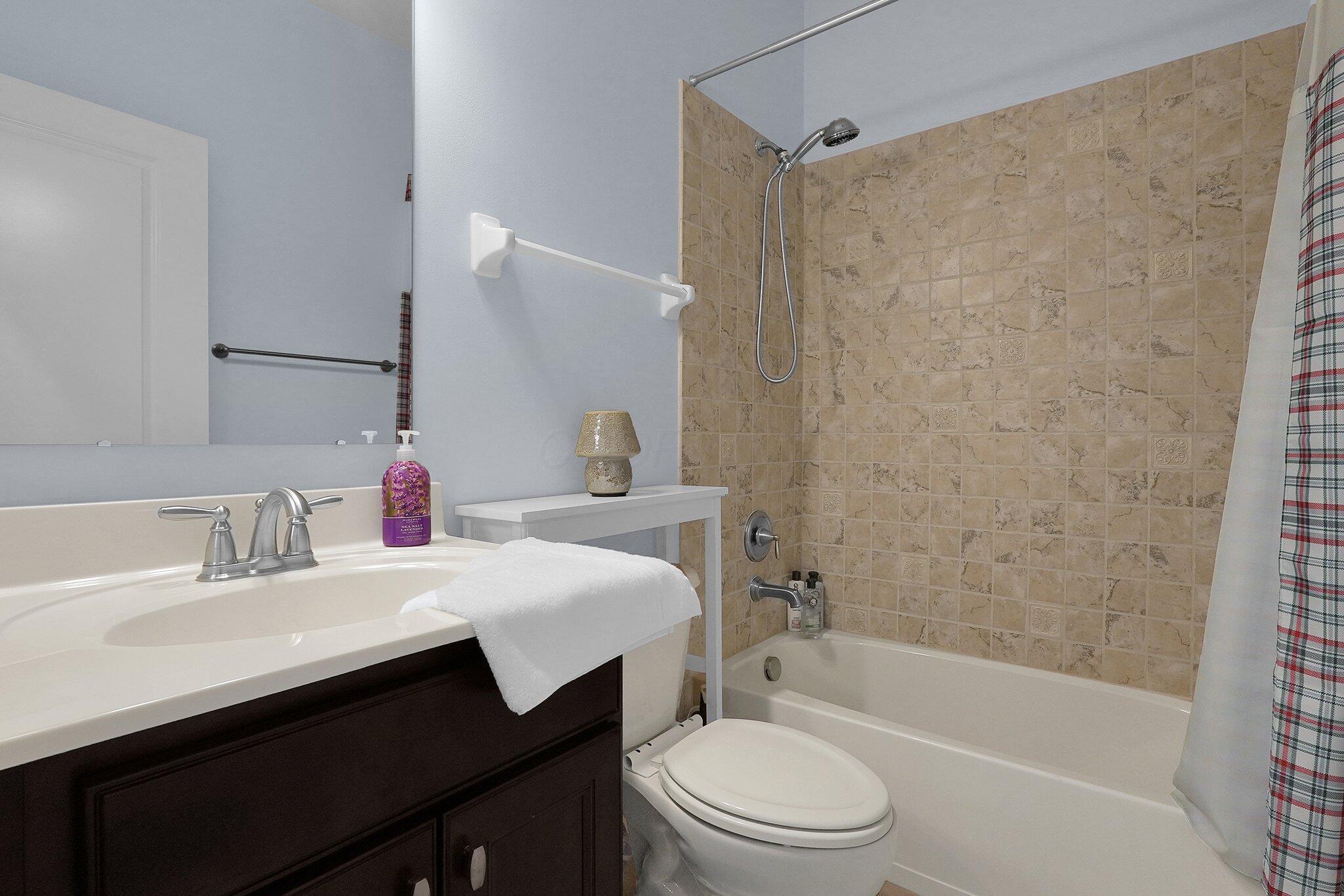 1589 Delcastle Loop, Grove City, Ohio image 30