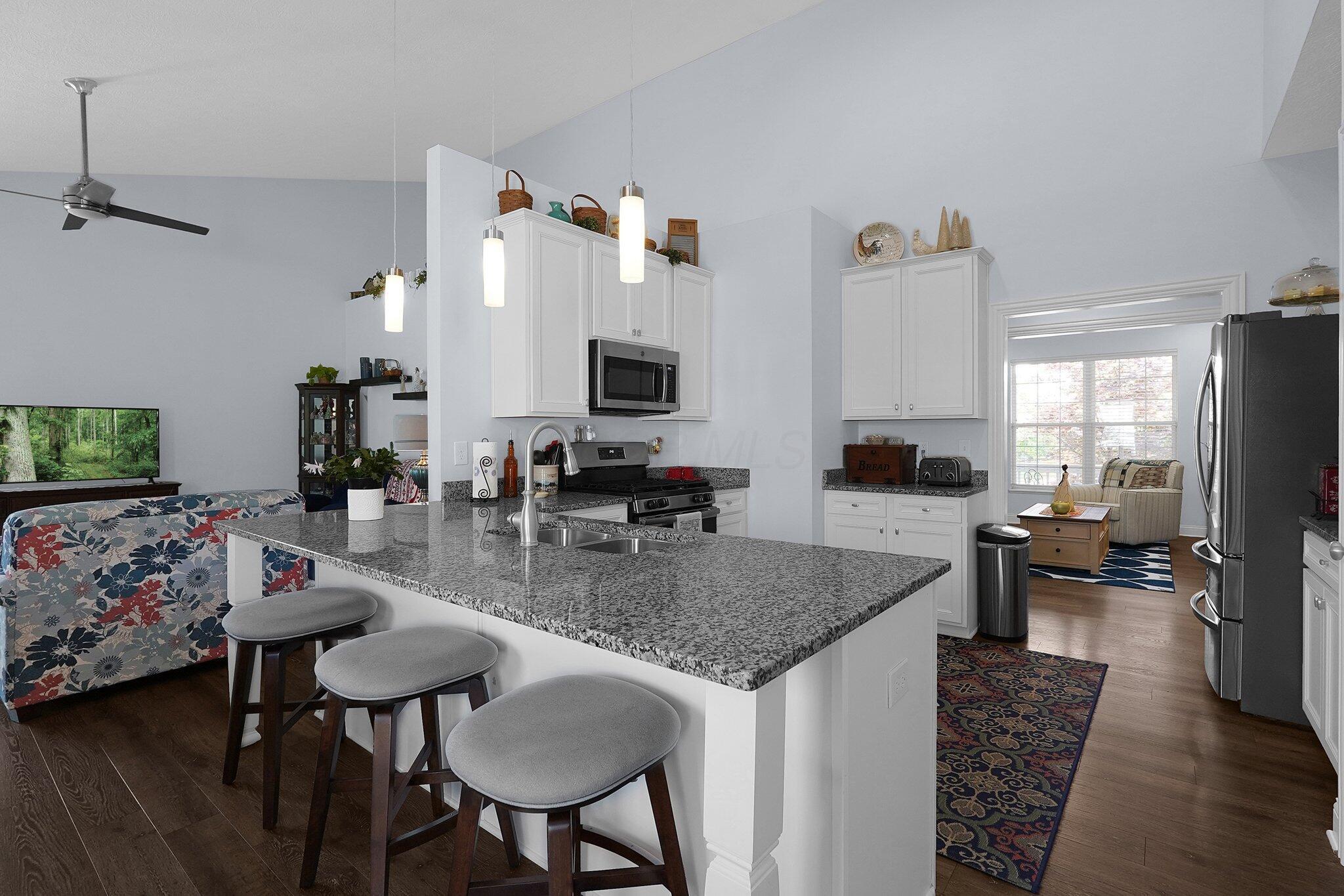 1589 Delcastle Loop, Grove City, Ohio image 14