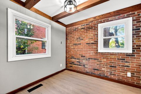 Tiny photo for 4720 Merrifield Place 67 #67, Columbus, OH 43220 (MLS # 225039463)