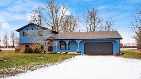 Photo of 8107 Richardson Road, Groveport, OH 43125 (MLS # 226001759)