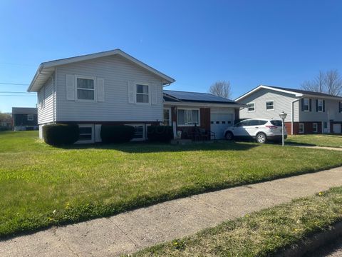 Photo of 953 Marla Avenue, Logan, OH 43138 (MLS # 226010920)