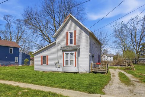 Photo of 612 E George Street, Marion, OH 43302 (MLS # 226011591)