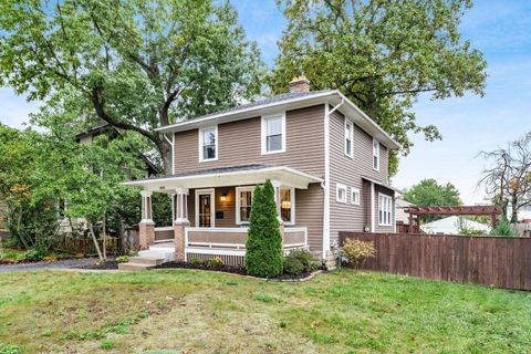 Photo of 1480 Lincoln Road, Columbus, OH 43212 (MLS # 225036724)