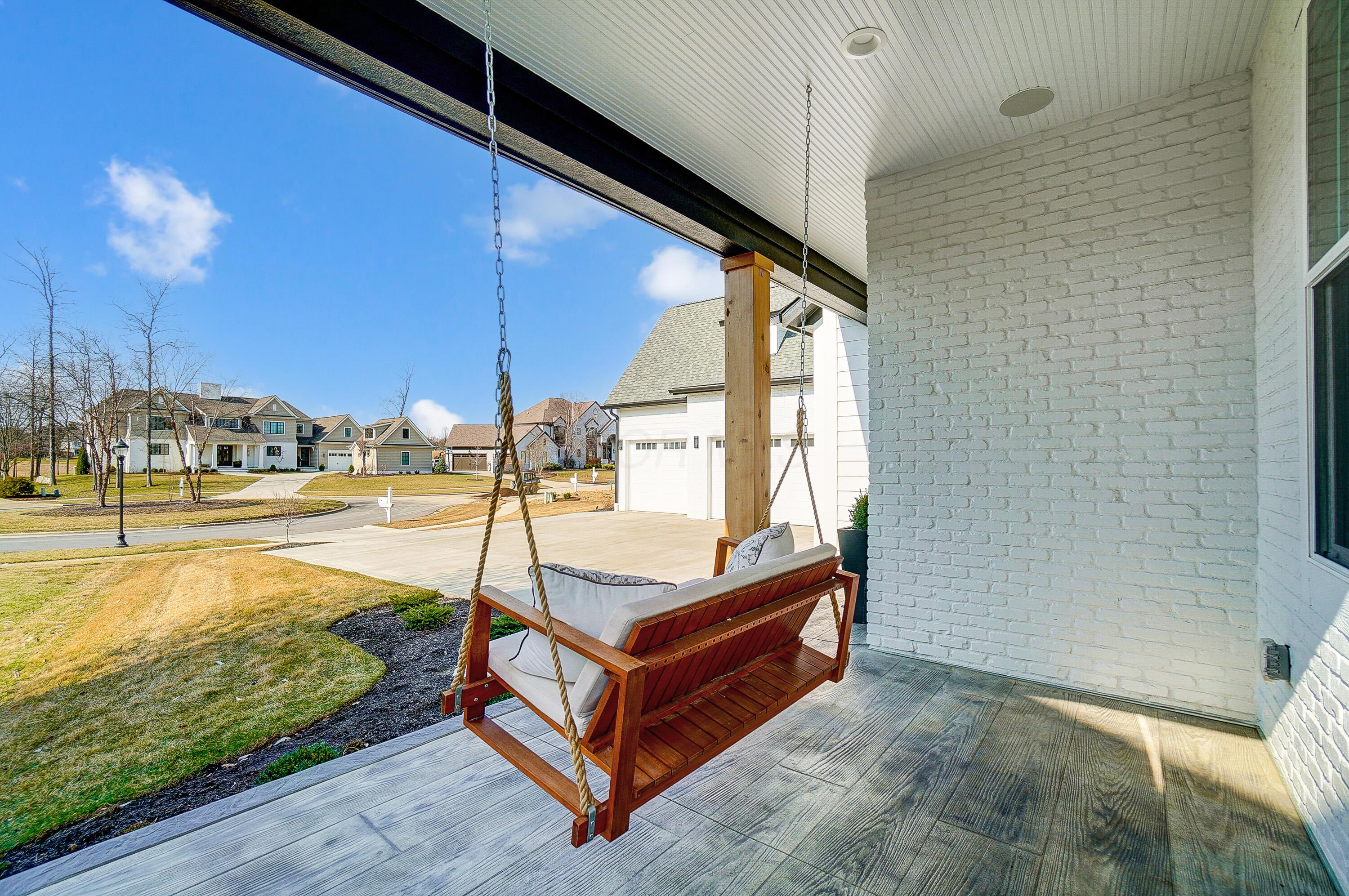 10056 Morris Drive, Dublin, Ohio image 11
