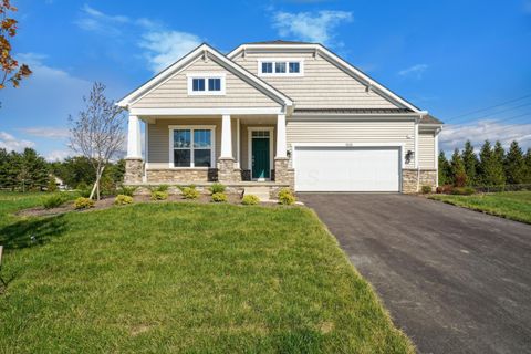 Photo of 1533 Maple Heights Drive, Delaware, OH 43015 (MLS # 225037462)