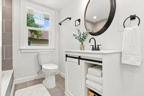 Tiny photo for 1456 Kenmore Road, Columbus, OH 43211 (MLS # 226033876)