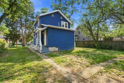 Tiny photo for 1456 Kenmore Road, Columbus, OH 43211 (MLS # 226033876)