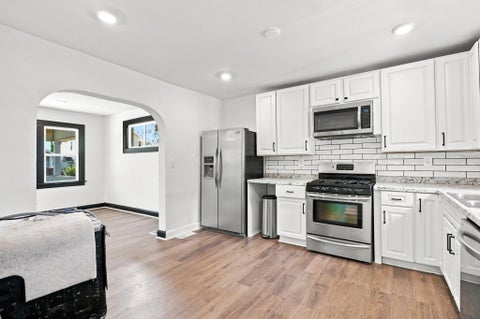Tiny photo for 1456 Kenmore Road, Columbus, OH 43211 (MLS # 226033876)