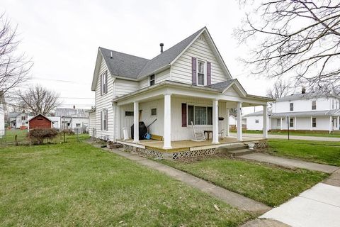 Photo of 614 W Gambier Street, Mount Vernon, OH 43050 (MLS # 226009607)