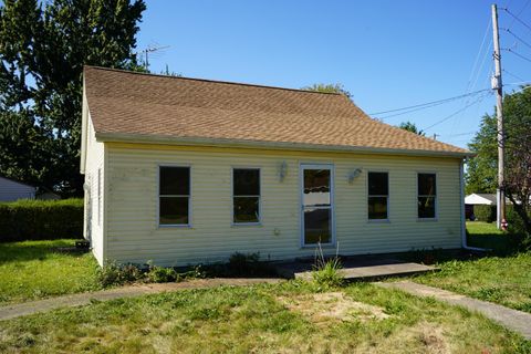 Photo of 545 W Columbus Street, Pickerington, OH 43147 (MLS # 225034385)