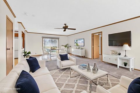 Tiny photo for 484 Cedarwood Road, Columbus, OH 43207 (MLS # 226000706)