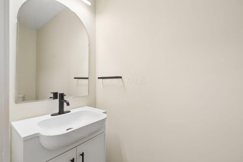 Tiny photo for 1589 Cindy Court, Columbus, OH 43232 (MLS # 226036344)