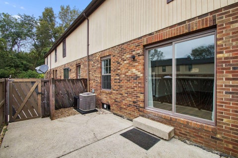 Tiny photo for 1589 Cindy Court, Columbus, OH 43232 (MLS # 226036344)