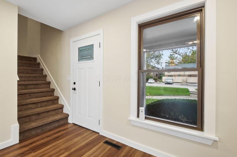 Tiny photo for 1589 Cindy Court, Columbus, OH 43232 (MLS # 226036344)