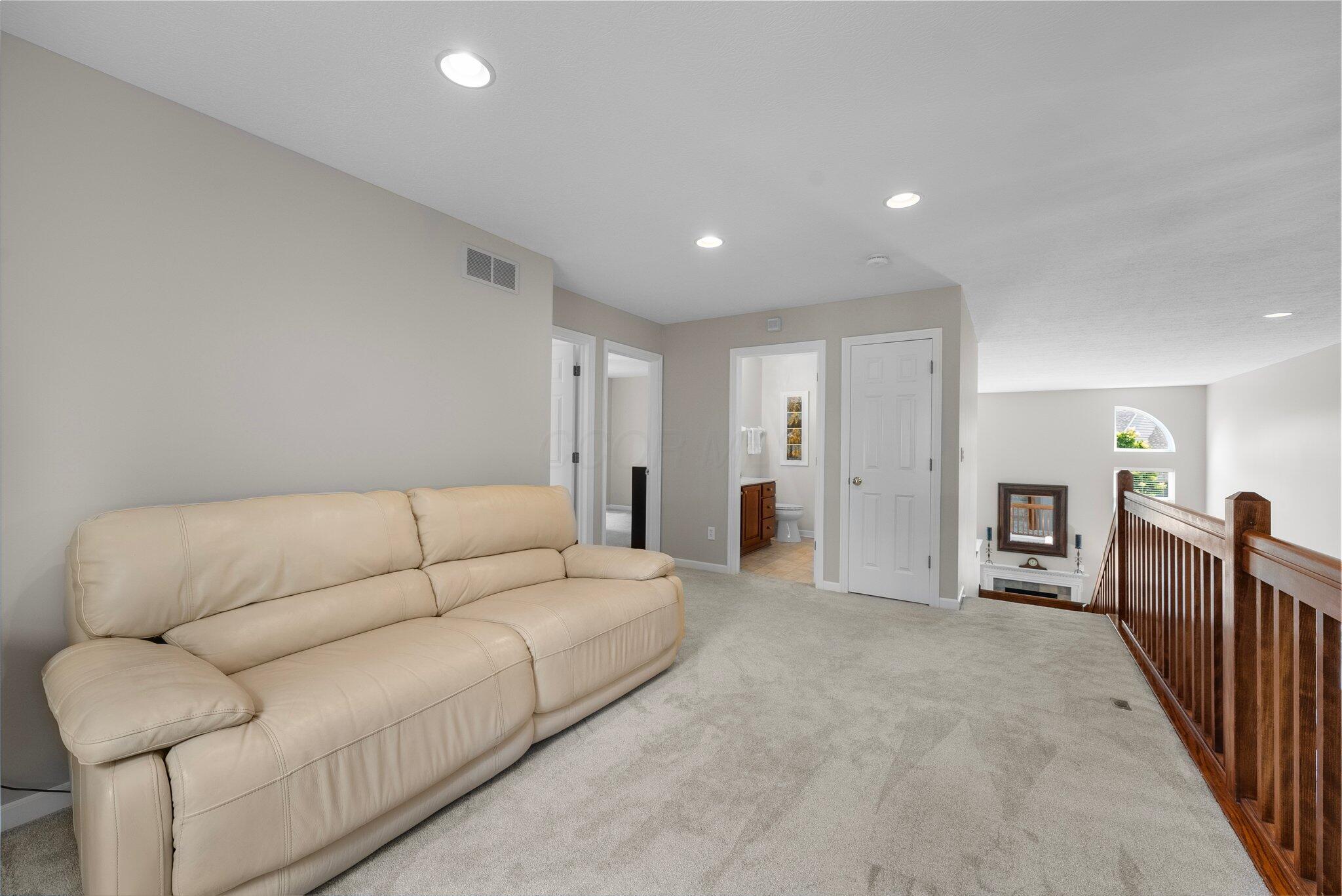 7494 Barrister Drive, Dublin, Ohio image 27