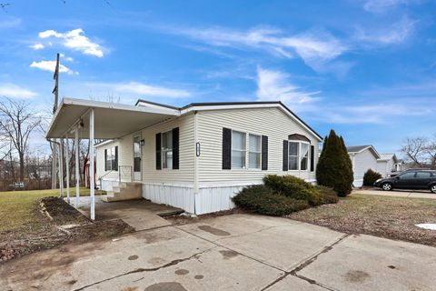 Photo of 1100 Thornwood Drive SW Lot 58 #Lot 58, Heath, OH 43056 (MLS # 226004948)