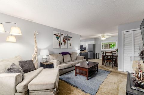 Tiny photo for 5912 Starcrest Drive, Galloway, OH 43119 (MLS # 226014004)