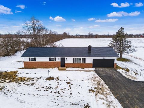 Photo of 4440 Piatt Road, Lewis Center, OH 43035 (MLS # 226004026)