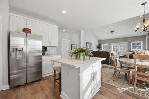 Tiny photo for 6757 Upper Brook Way, New Albany, OH 43054 (MLS # 226002855)