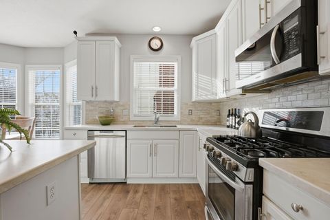 Tiny photo for 6757 Upper Brook Way, New Albany, OH 43054 (MLS # 226002855)