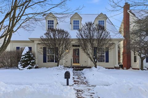 Photo of 6757 Upper Brook Way, New Albany, OH 43054 (MLS # 226002855)