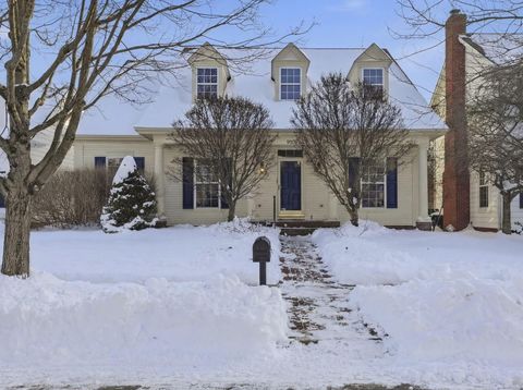 Photo of 6757 Upper Brook Way, New Albany, OH 43054 (MLS # 226002855)