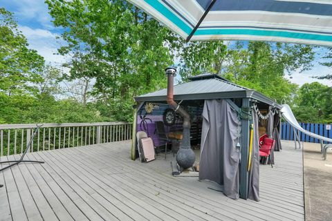 Tiny photo for 34 Ledgewood Drive, Chillicothe, OH 45601 (MLS # 226012253)