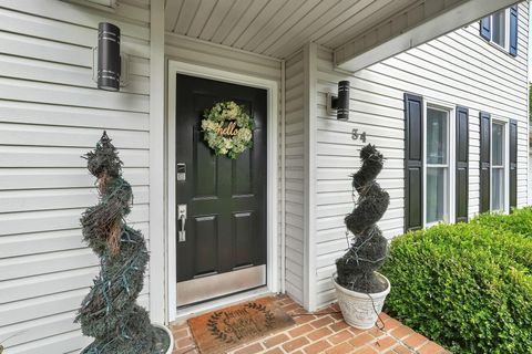 Tiny photo for 34 Ledgewood Drive, Chillicothe, OH 45601 (MLS # 226012253)