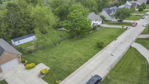 Tiny photo for 34 Ledgewood Drive, Chillicothe, OH 45601 (MLS # 226012253)