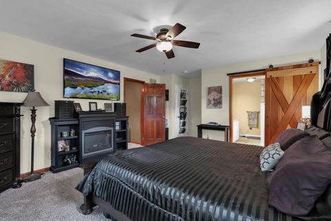 Tiny photo for 34 Ledgewood Drive, Chillicothe, OH 45601 (MLS # 226012253)