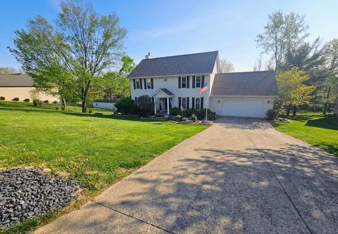 Tiny photo for 34 Ledgewood Drive, Chillicothe, OH 45601 (MLS # 226012253)