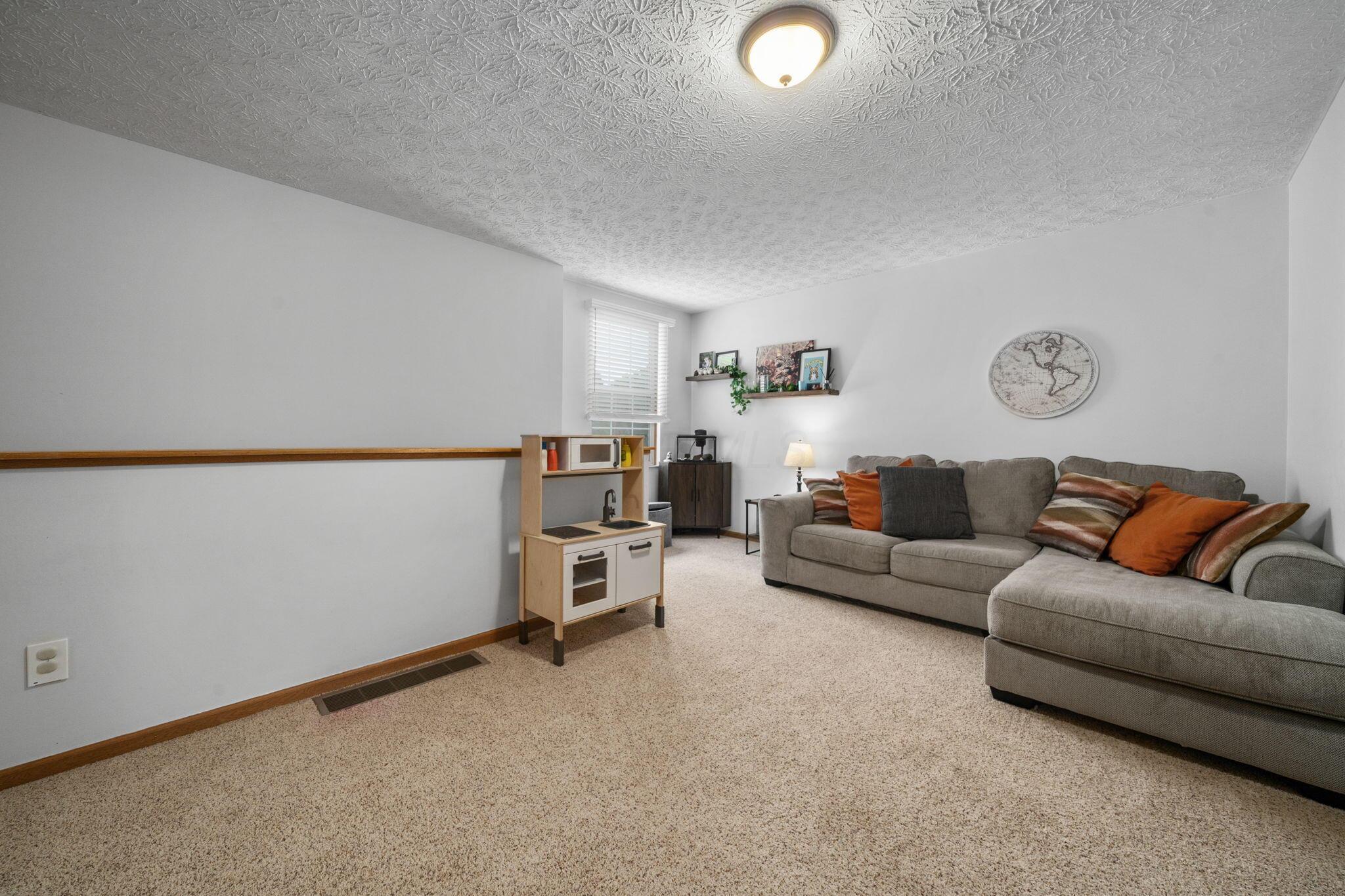 2147 Shortcreek Road, Hilliard, Ohio image 27