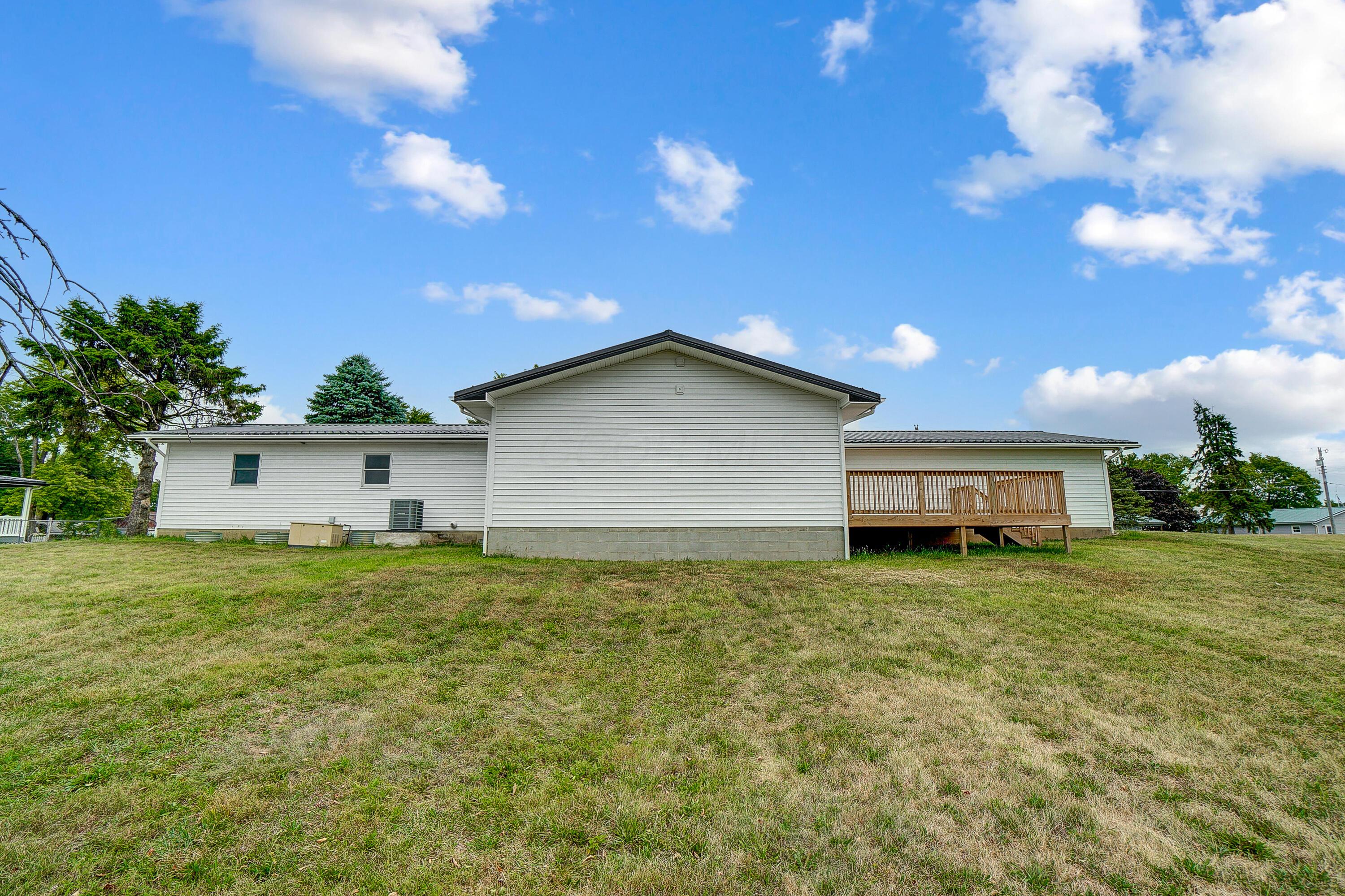 100 West Street, Bloomingburg, Ohio image 33