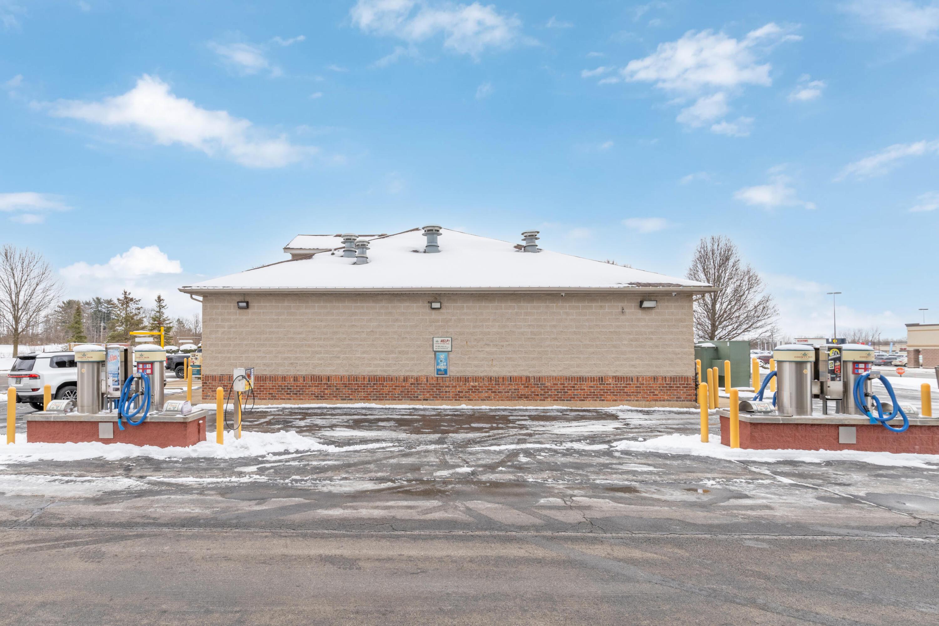 732 Corylus Drive SW