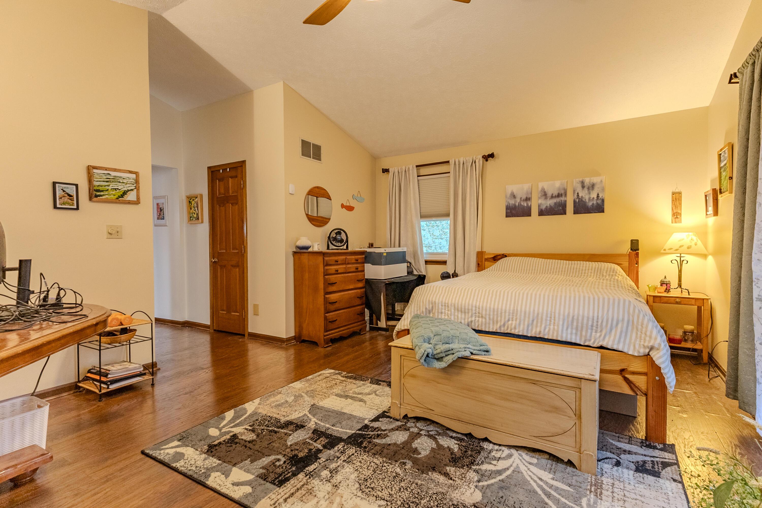 6780 Weldon Road, Plain City, Ohio image 17