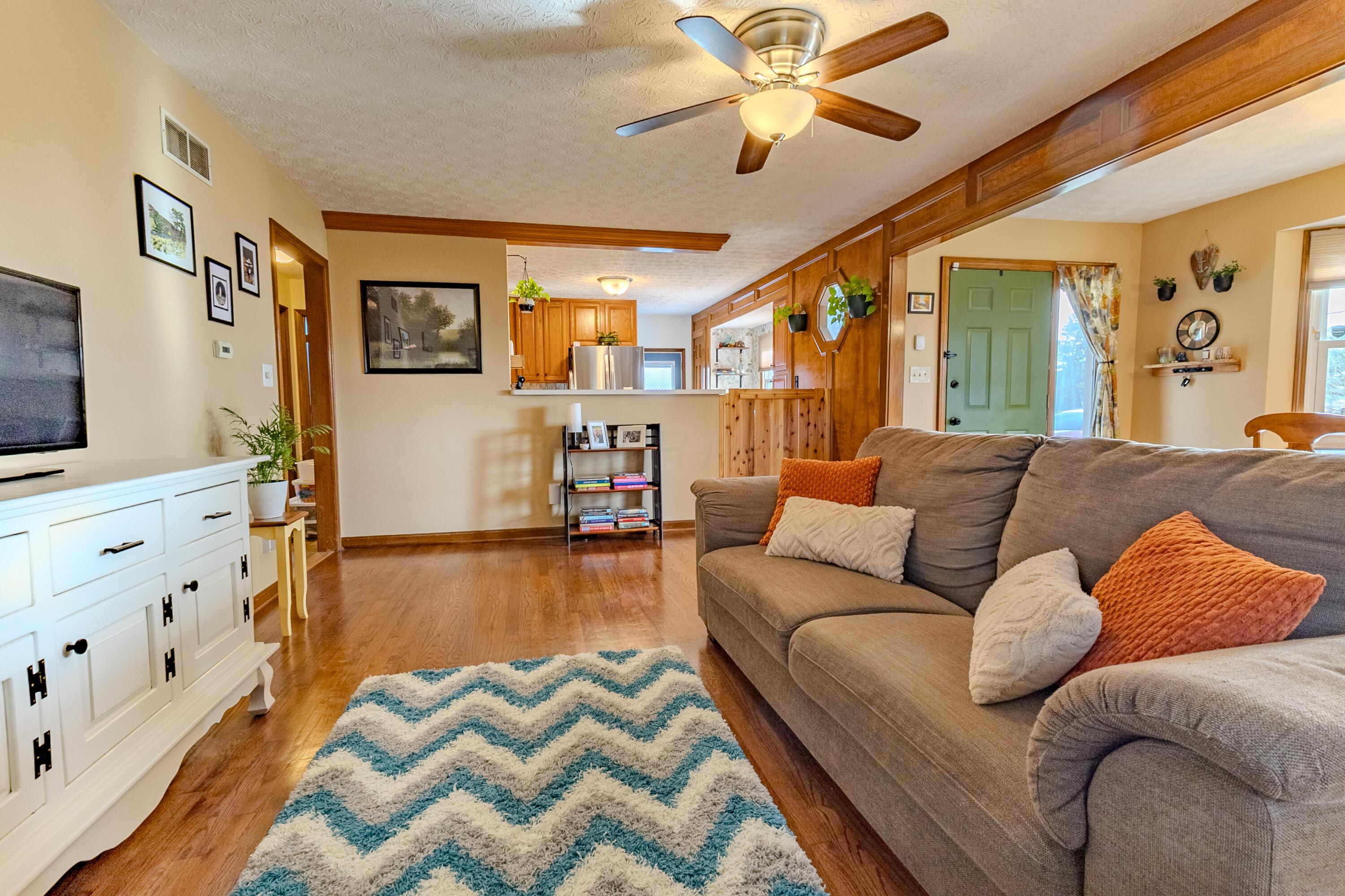 6780 Weldon Road, Plain City, Ohio image 9