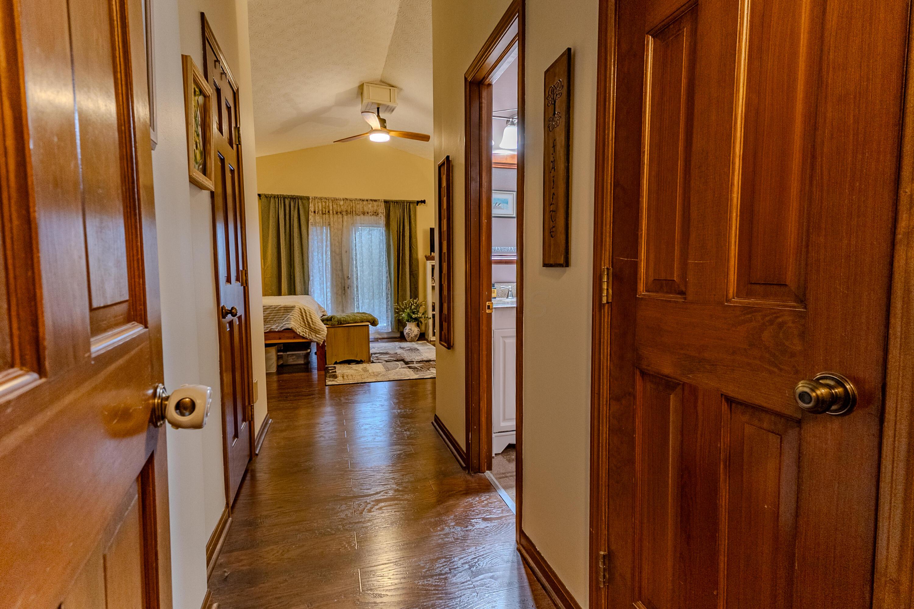 6780 Weldon Road, Plain City, Ohio image 15