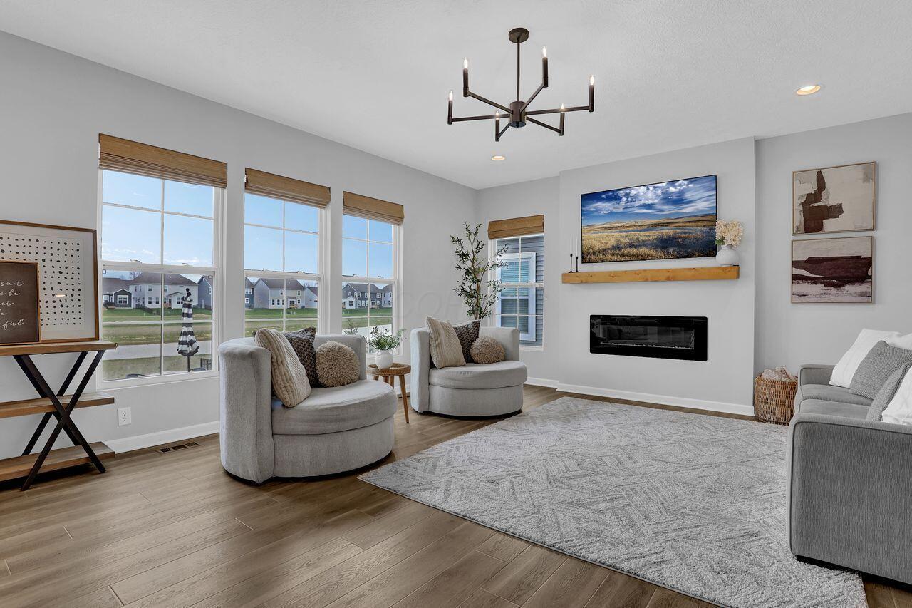 6886 Gelderland Drive