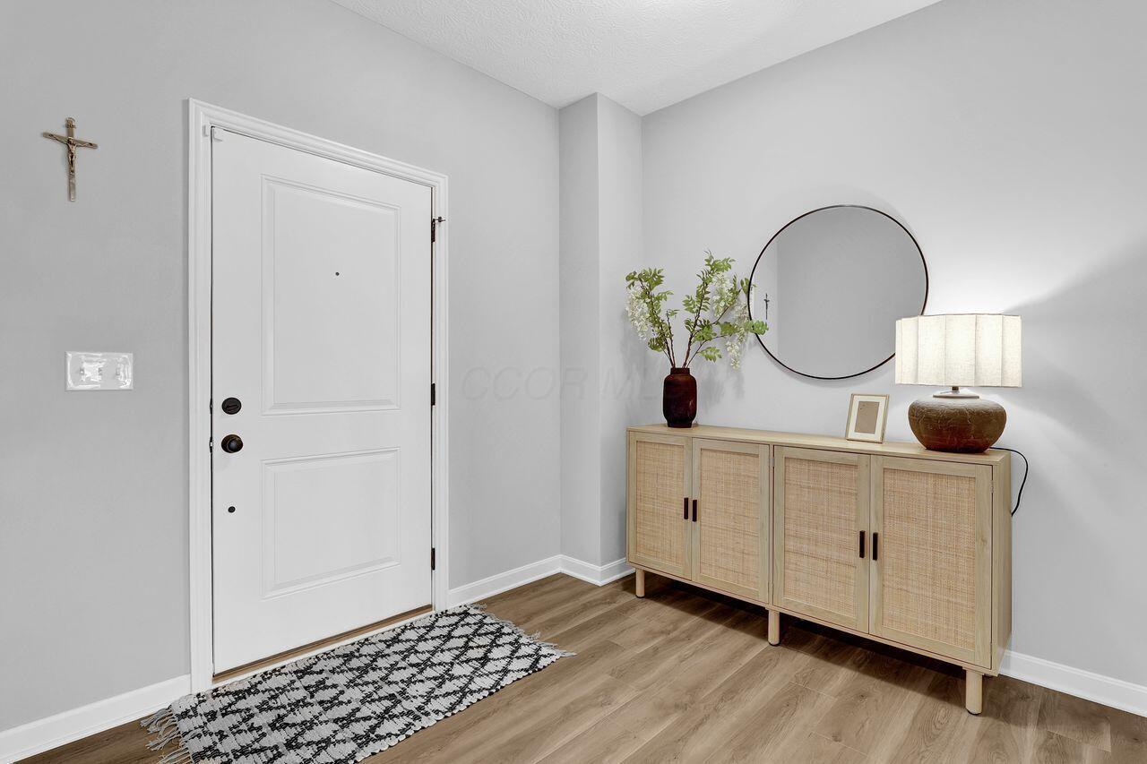 6886 Gelderland Drive