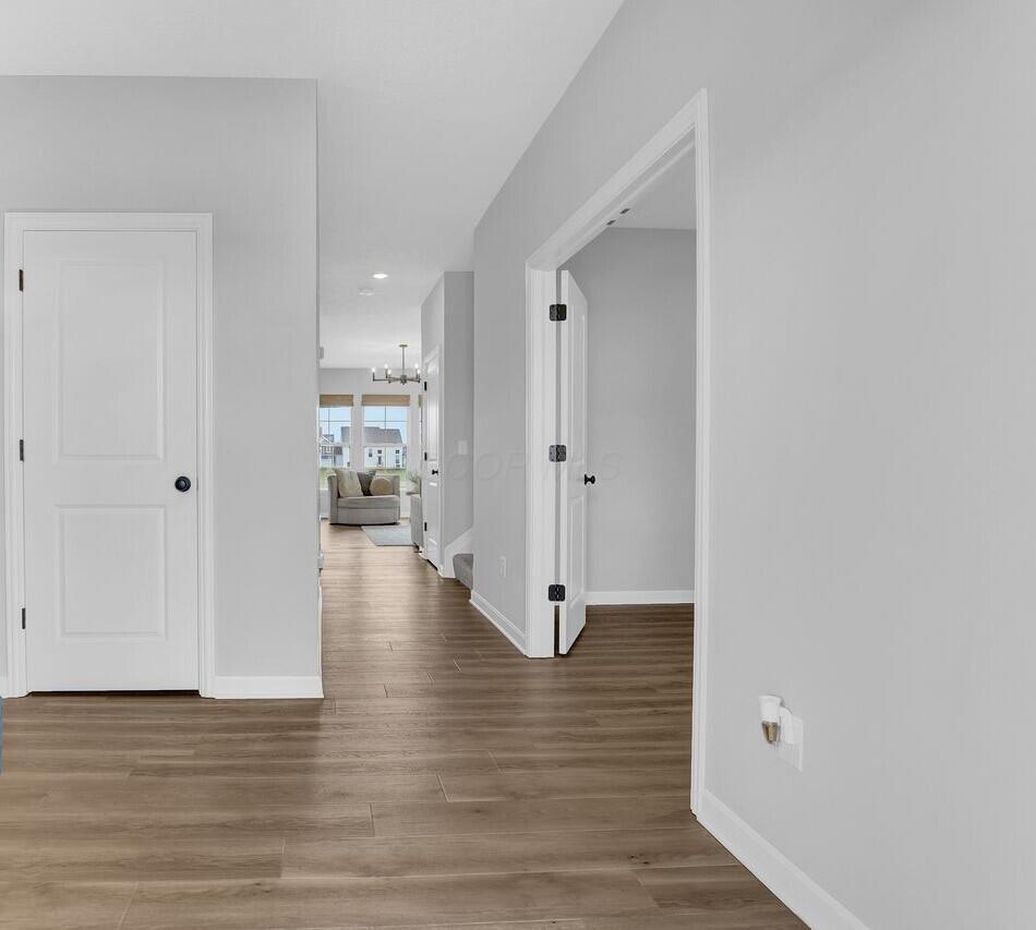 6886 Gelderland Drive