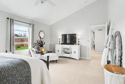 Tiny photo for 3773 Kelsey Court, Lewis Center, OH 43035 (MLS # 226009529)