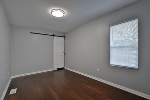 Tiny photo for 2812 E 11th Avenue, Columbus, OH 43219 (MLS # 225040237)