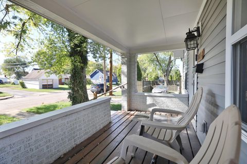Tiny photo for 2812 E 11th Avenue, Columbus, OH 43219 (MLS # 225040237)