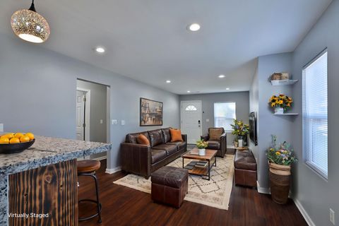 Tiny photo for 2812 E 11th Avenue, Columbus, OH 43219 (MLS # 225040237)