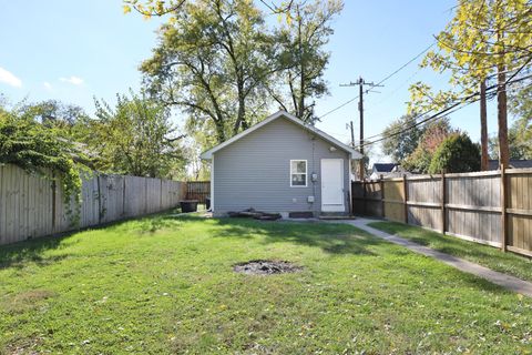 Tiny photo for 2812 E 11th Avenue, Columbus, OH 43219 (MLS # 225040237)